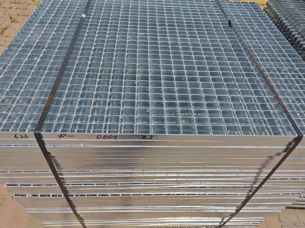 定制镀锌钢格栅