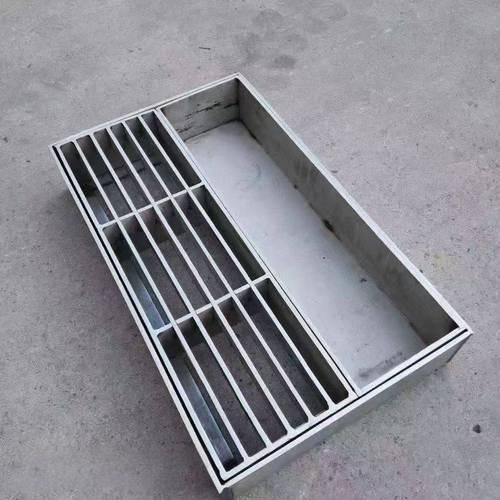 定制不锈钢井盖